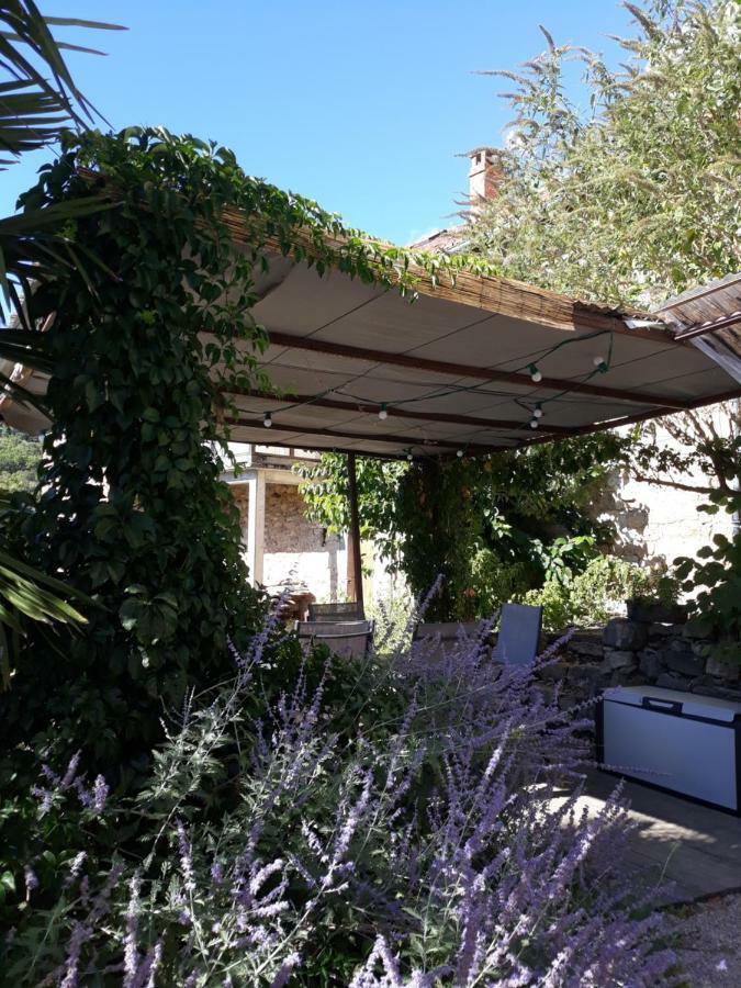 Le Paillier D'Etienne. La Cresse Exterior foto